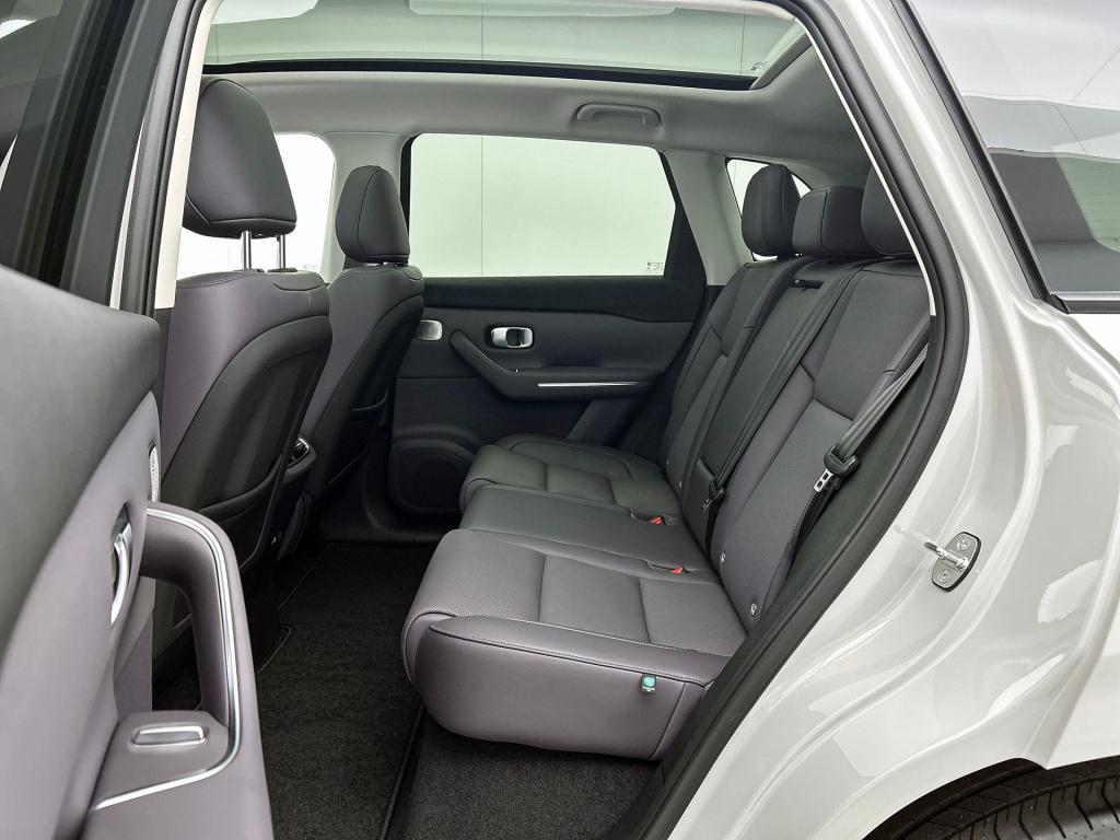 Leapmotor C10 design promax awd 81.9 kwh | wordt verwacht! | 598 pk | awd |