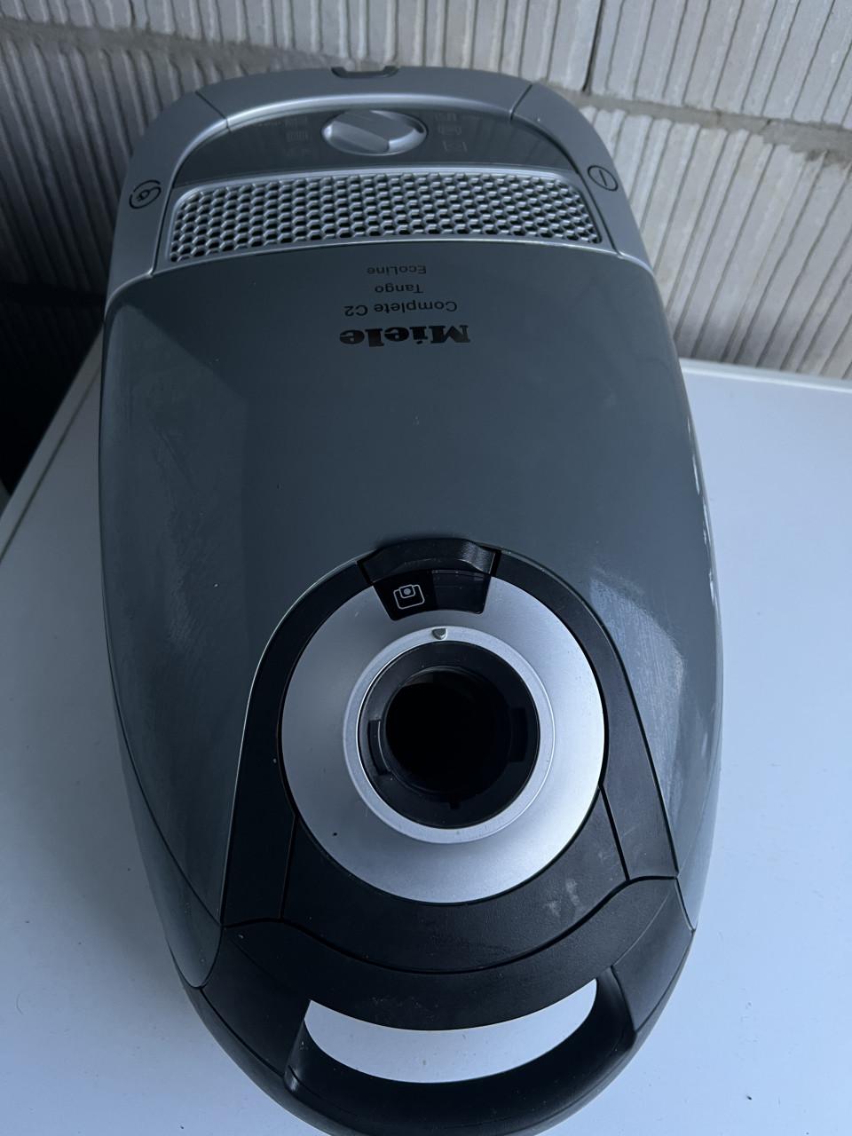 Miele complete c2 tango ecoline Stofzuiger bijna nieuw