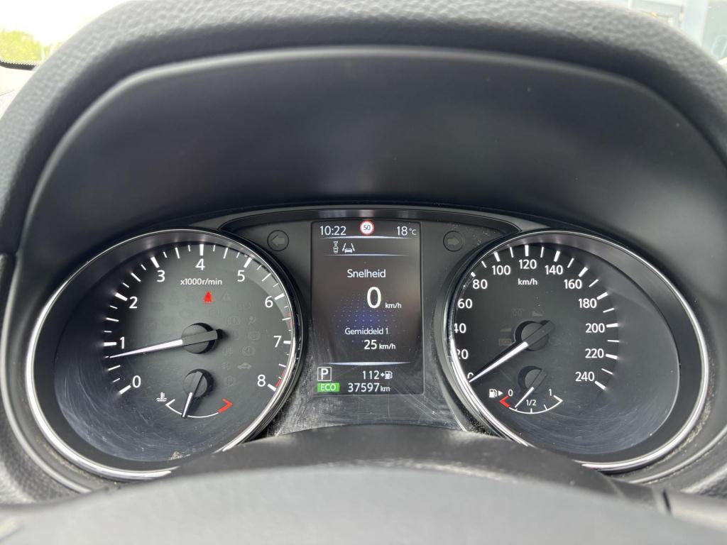 Nissan Qashqai 1.2 connect edition