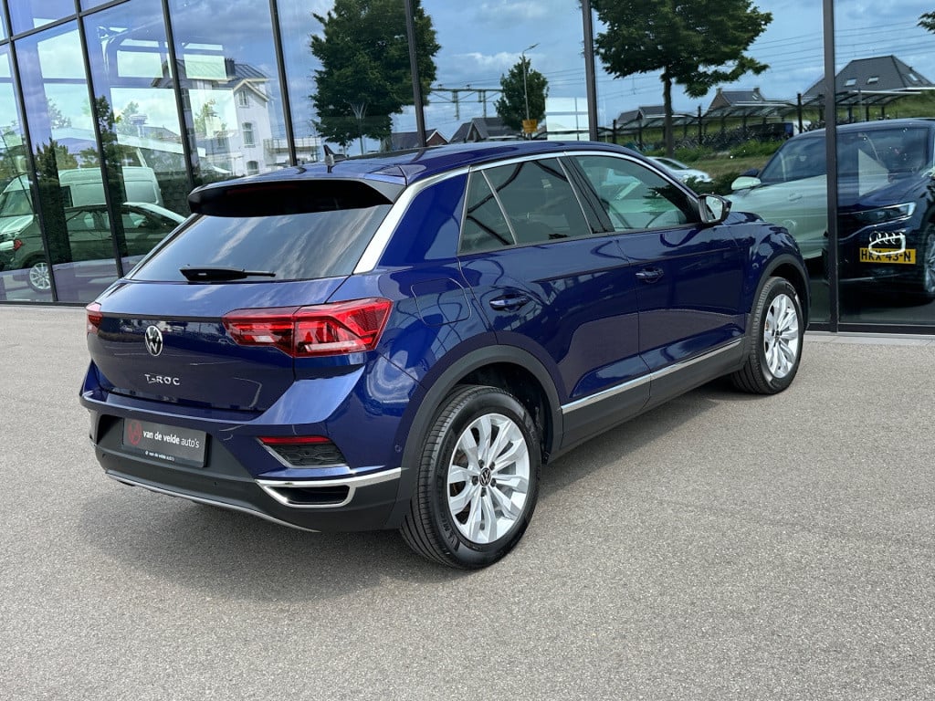 Volkswagen T-roc 1.5 tsi 150pk sport | trekhaak | carplay | led | dode hoek