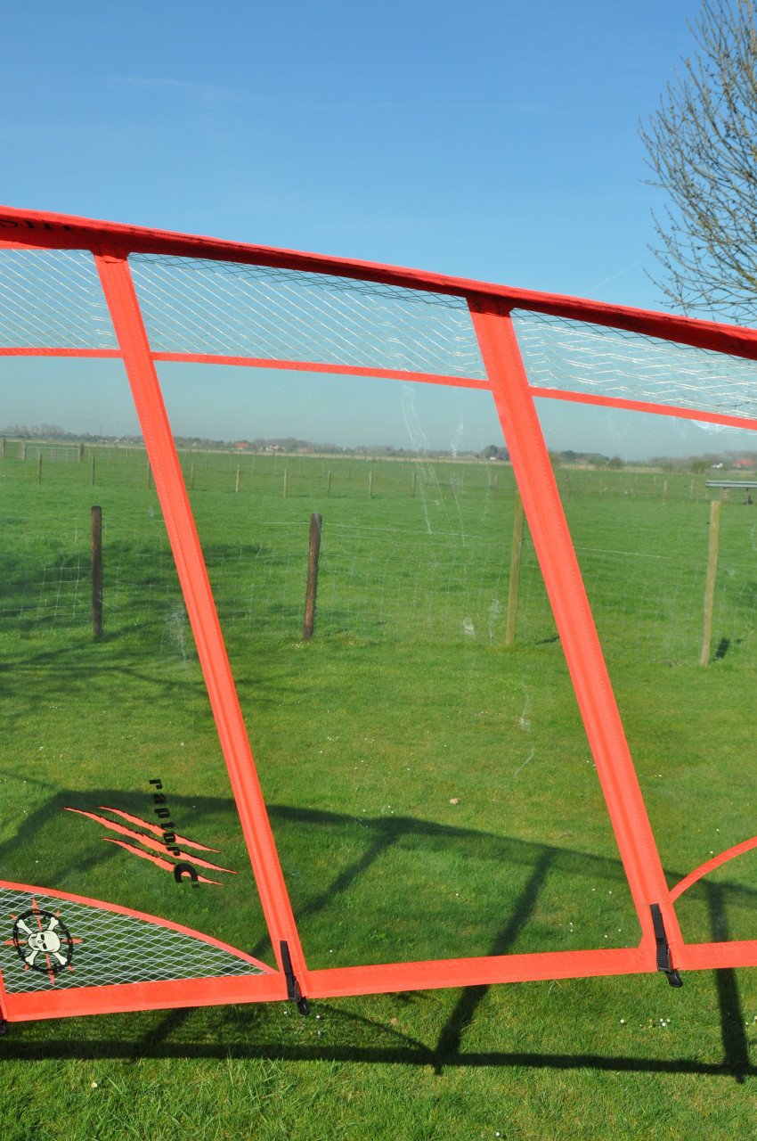 6.5m2 Tushingham Raptor Freeride zeil, FiberSpar mast, NeilPryde giek