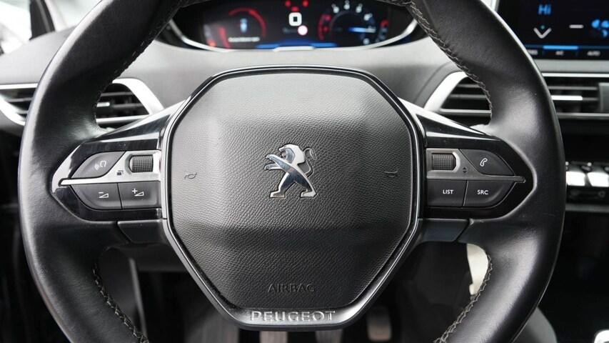 Peugeot 3008 1.2 puretech active nieuwe distributie riem!