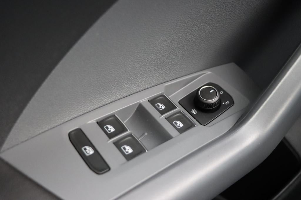 Volkswagen T-cross 1.0 tsi style 110pk dsg7