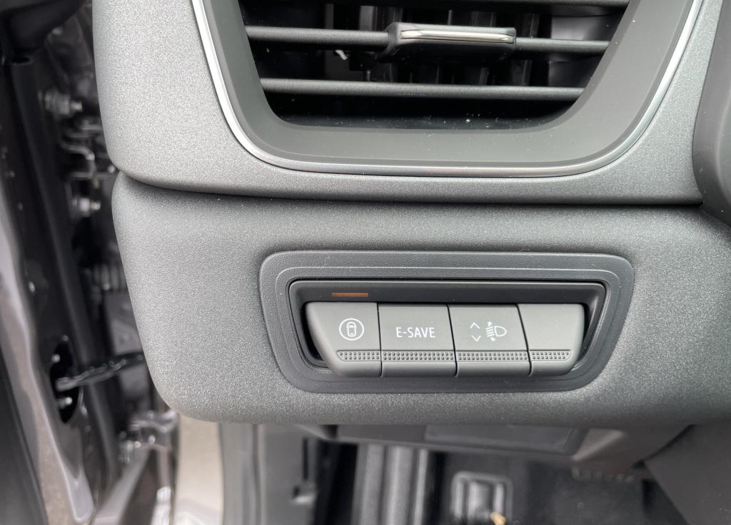 Renault Captur 1.8 e-tech full hybrid 160 techno - two-tone kleurstelling