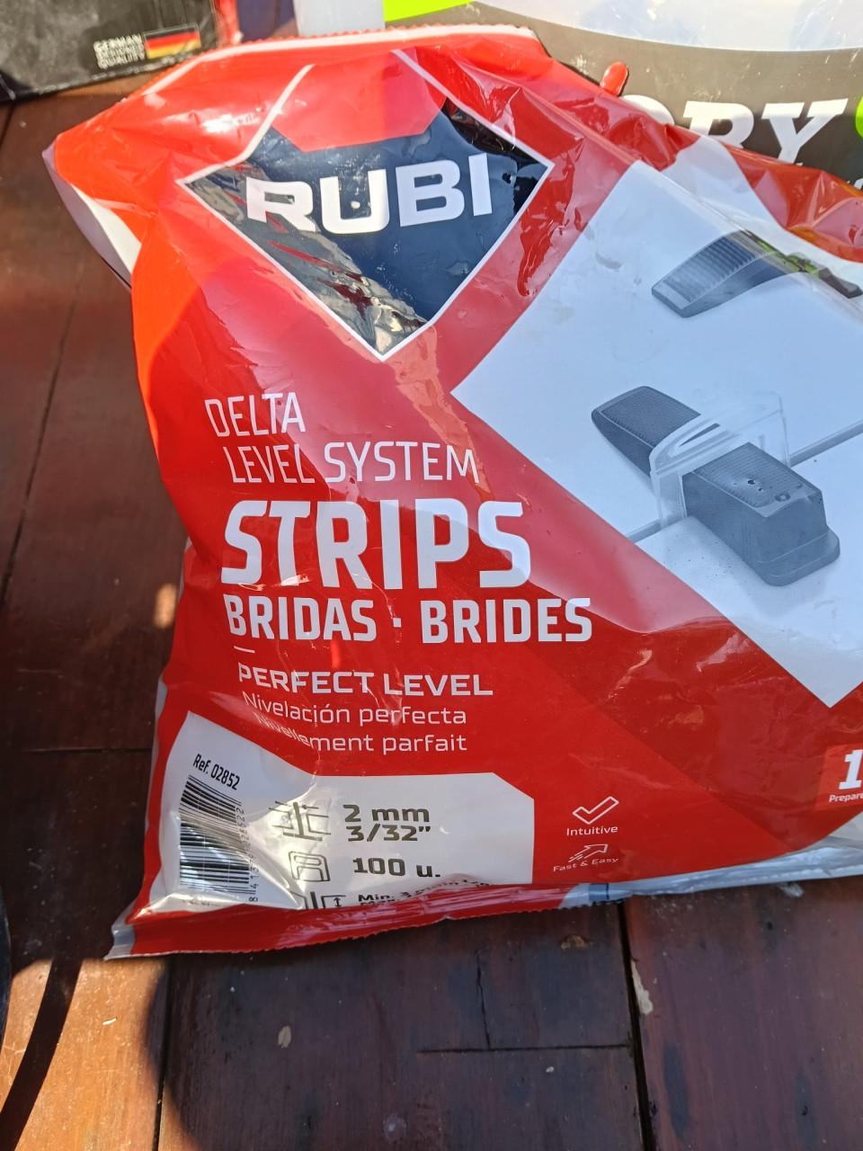 Tegelzaag en Tegelsnijder