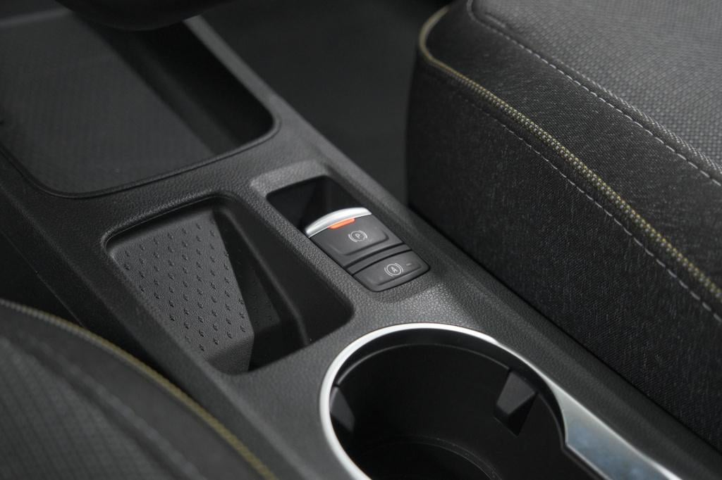 Renault Captur mild hybrid 160 edc techno | pack winter | camera | adaptiev