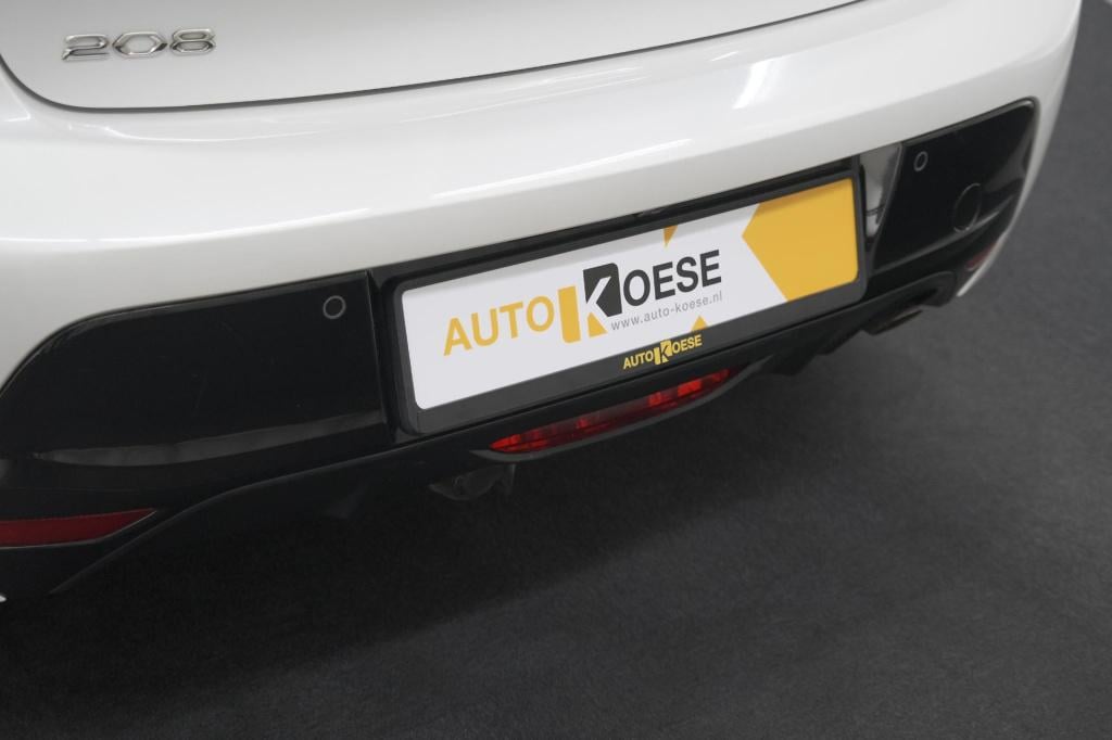 Peugeot 208 puretech 100 allure | camera | apple carplay | parkeersensoren 