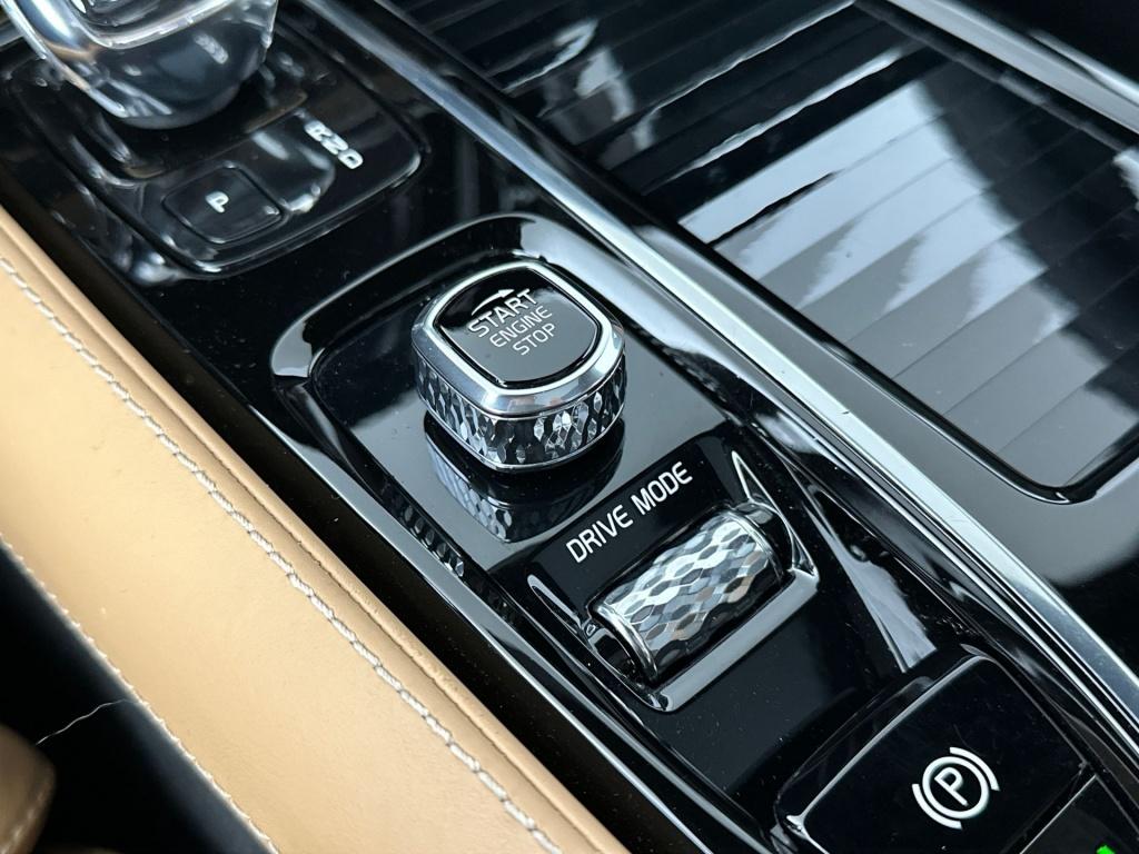 Volvo S60 t6 340pk recharge inscription| full options ! trekhaak