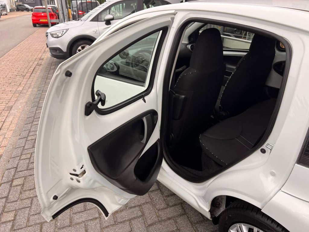 Citroen C1 1.0 collection