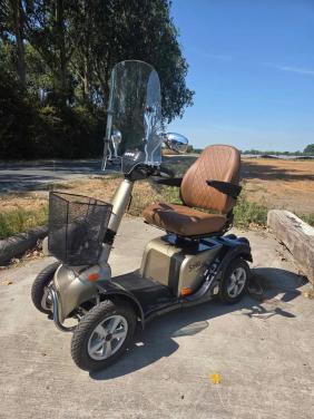 Life & Mobility Solo 4 Elegance scootmobiel