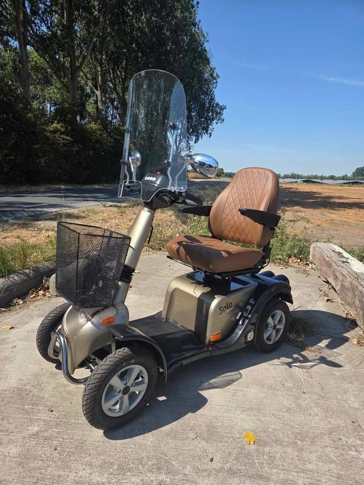 Life & Mobility Solo 4 Elegance scootmobiel