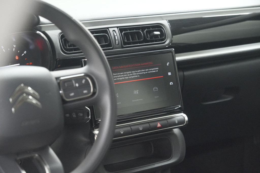 Citroen C3 puretech 82 feel | apple carplay | climate control | 15 inch lic
