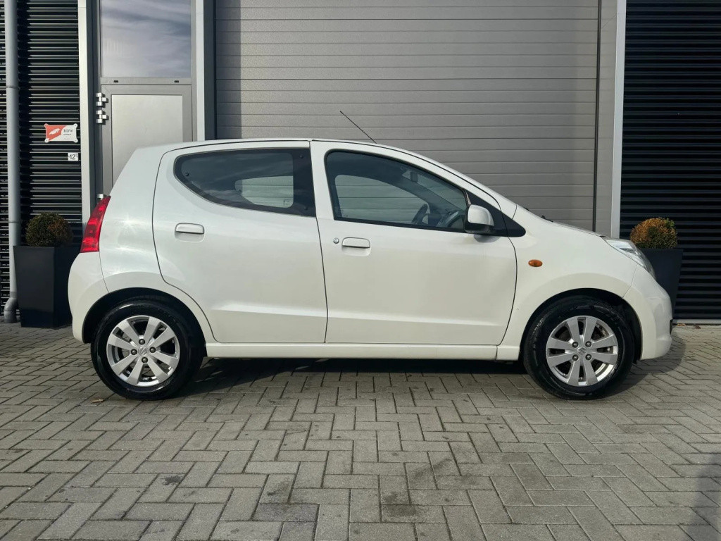 Suzuki Alto 1.0 exclusive