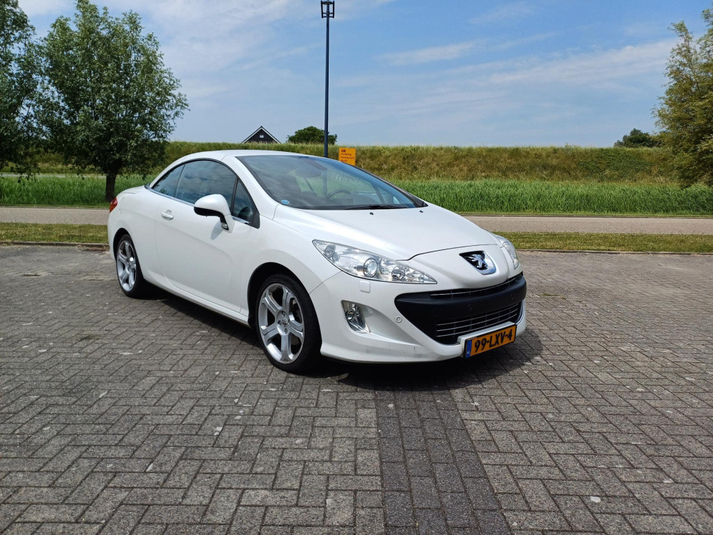 Peugeot 308 cc 1.6 thp feline cabrio coupe
