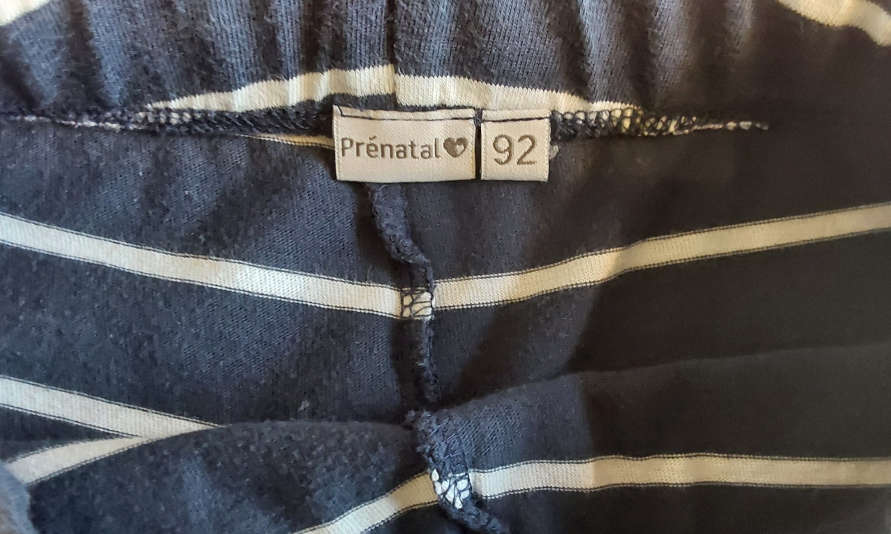 Donkerblauwe gestreepte pyjama in maat 92 van het merk Prénatal