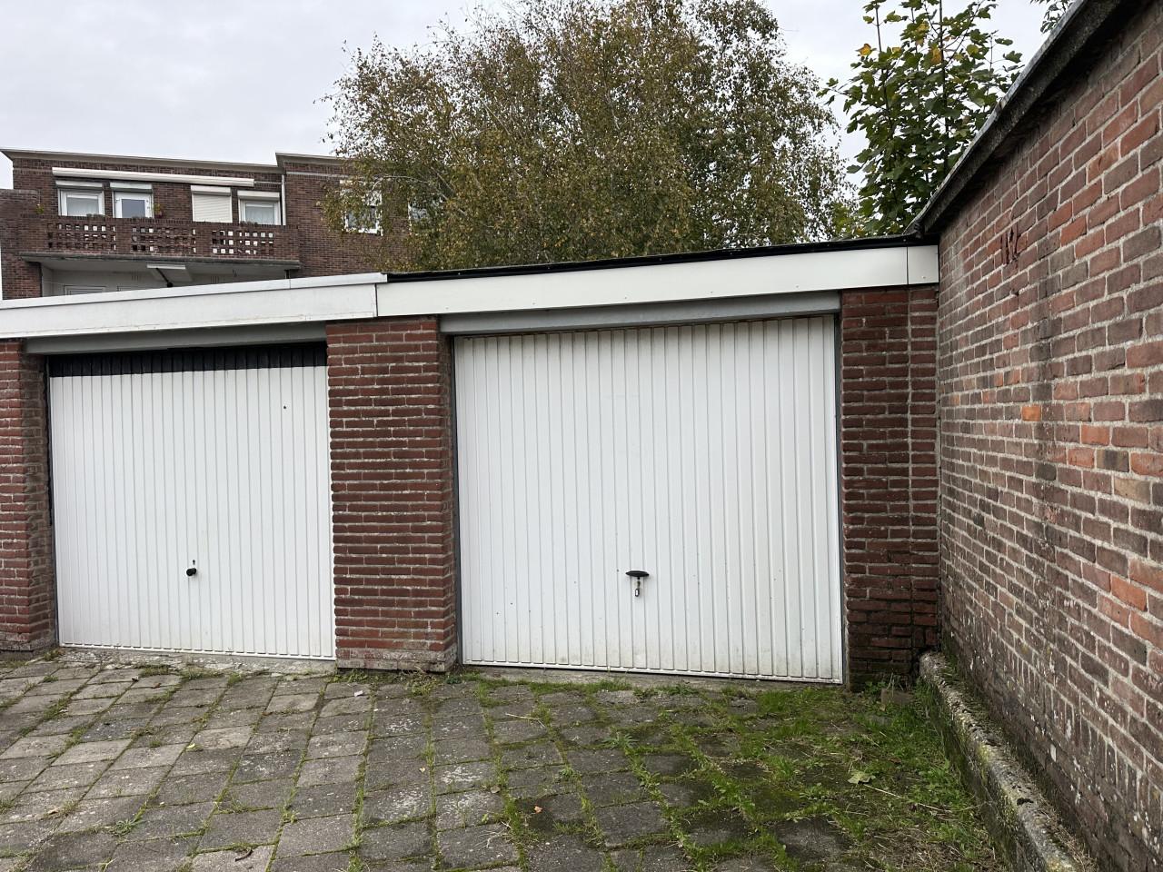 Te koop garagebox