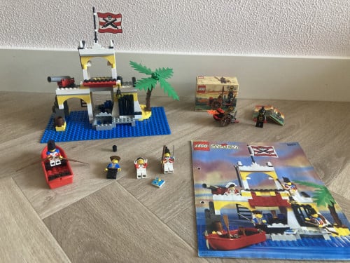 Lego piraten set 6263 en setje 4807
