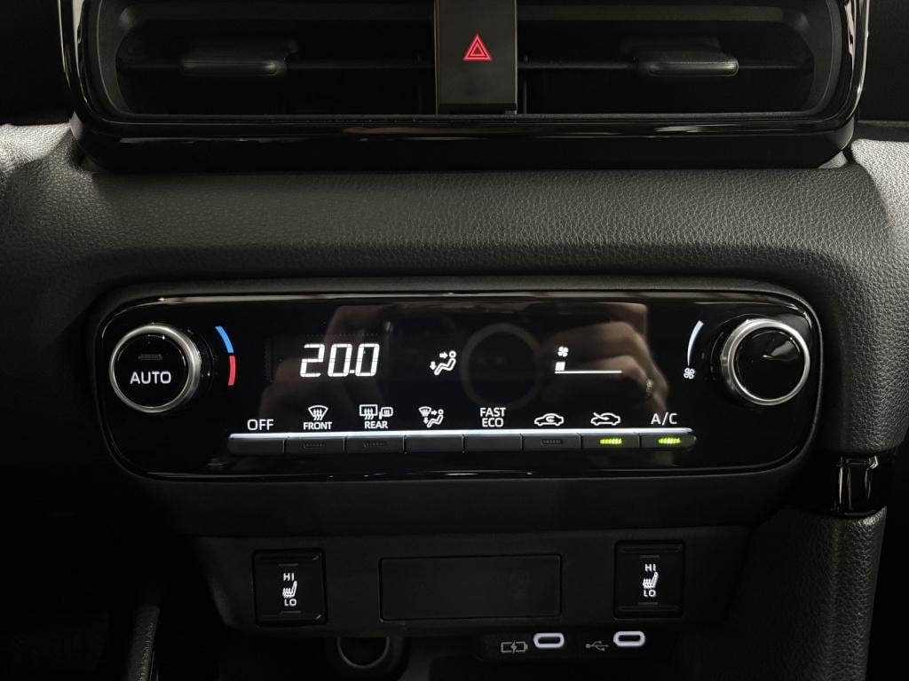 Toyota Yaris 1.5 hyb. 115 dynamic | pack comfort |