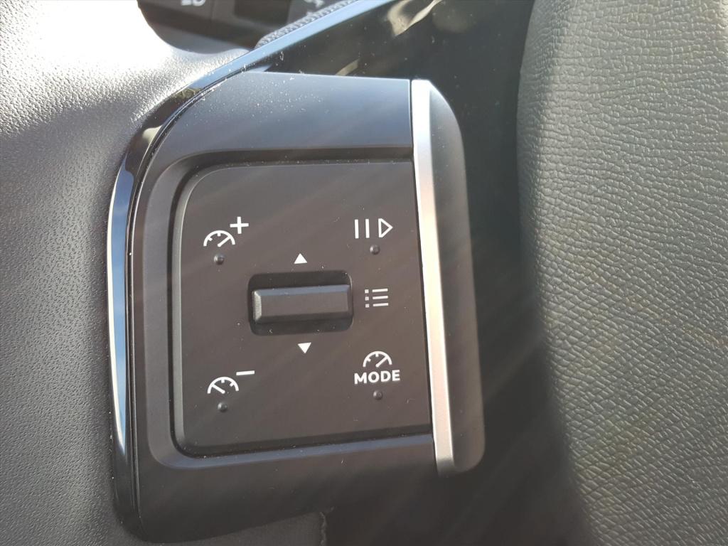 Citroen C3 new 1.2 100pk max zwart-dak apple carplay & android auto | navig