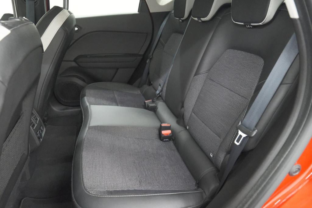 Renault Captur 1.6 e-tech full hybrid 145 techno | navigatie | camera | app