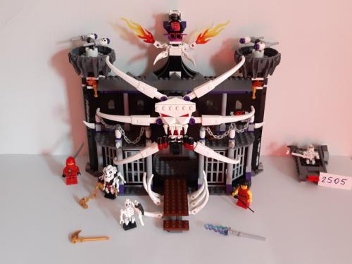LEGO NINJAGO  2505: Spinner Duistere Fort Garmadon