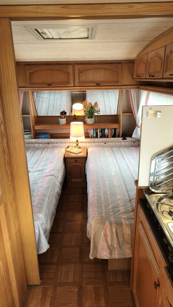 Tabbert Comtesse 515 met kenteken..Max.snelheid 100 km.h