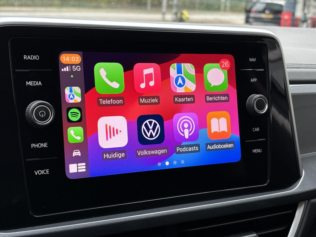 Volkswagen T-roc 1.5 tsi 150pk 7-dsg| carplay| camera| climate |virtual coc