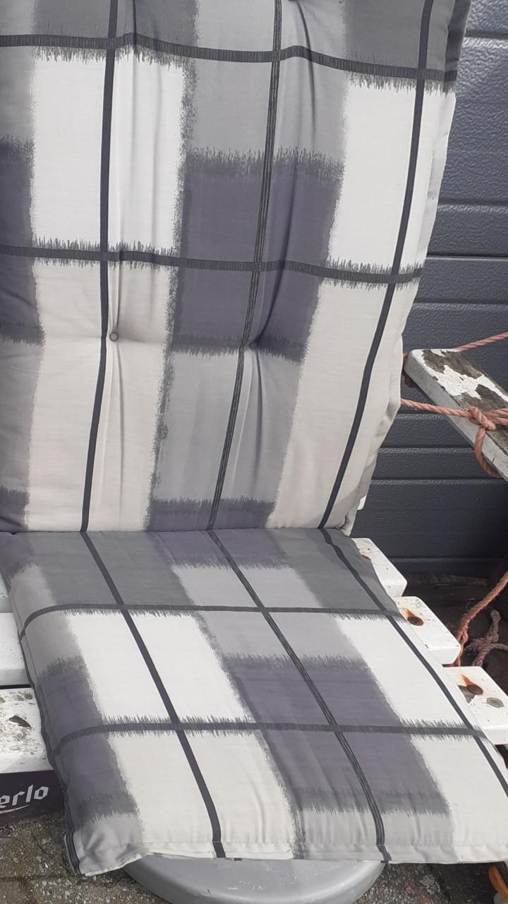 Tuinset terras alu stapel-baar 4 x STOEL 2 x TAFEL klein & groot