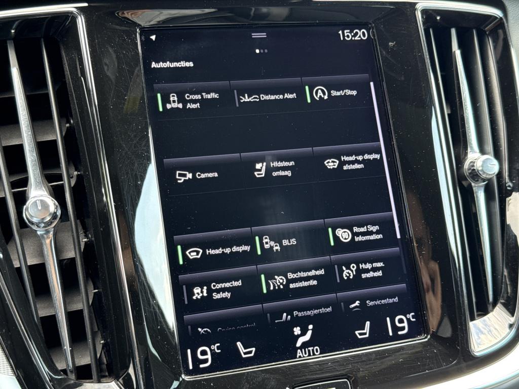 Volvo V60 2.0 t4 r-design polestar engineered | nl-auto | hud | pano | lede