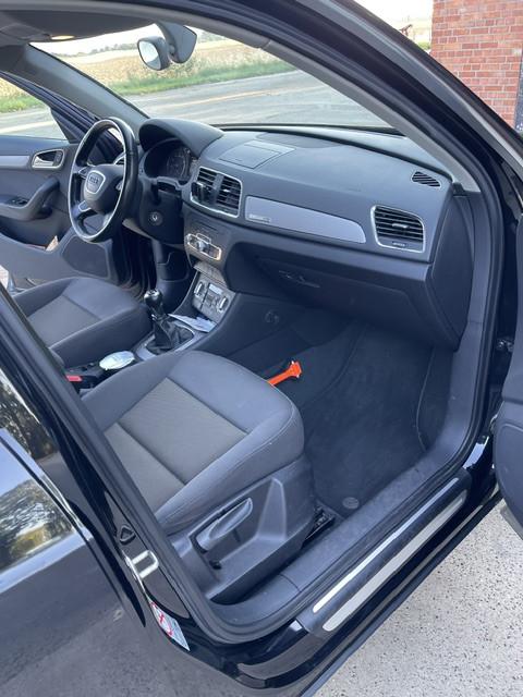 Audi Q3, 2.0 TFSI,  zwart, benzine, trekhaak, 2013