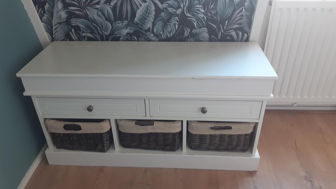 Diverse kasten te koop vanaf 5 euro
