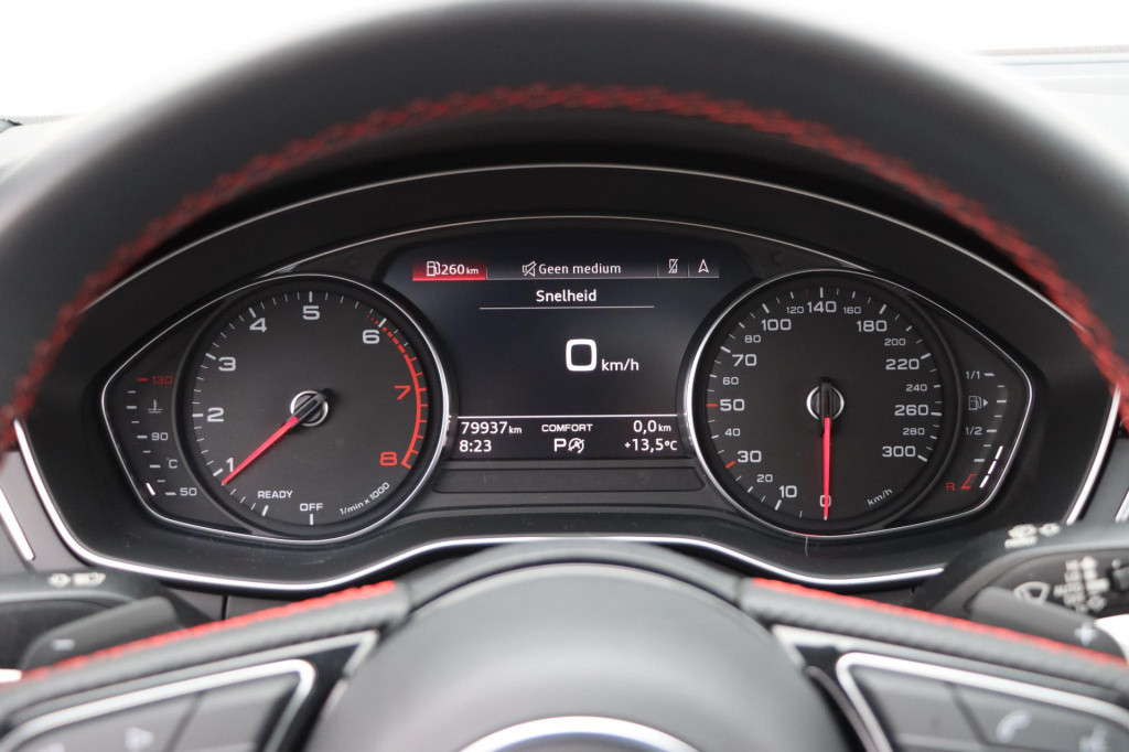 Audi A4 avant 40 tfsi quattro advanced edition s-line 204pk s-tronic