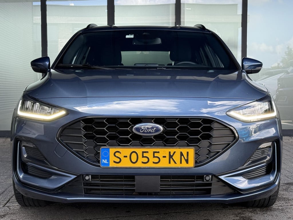 Ford Focus wagon 1.0 ecoboost hybrid st line style 17'' lmv | trekhaak | ke