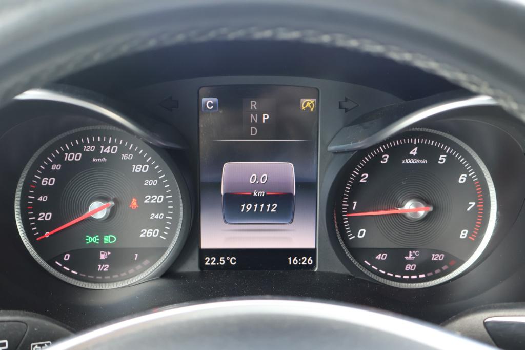 Mercedes-Benz Glc 250 4matic amg l luchtvering airmatic l camera l led high