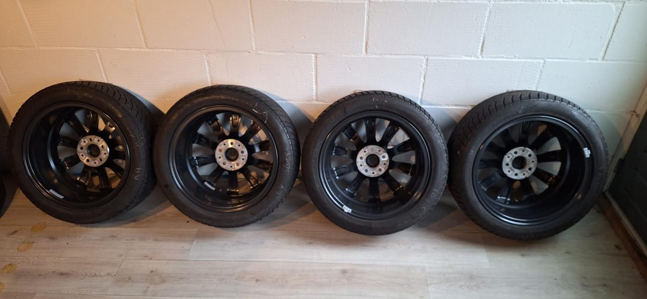 18" Styling 684 velgen 7mm winterbanden BMW 5-serie G30/G31