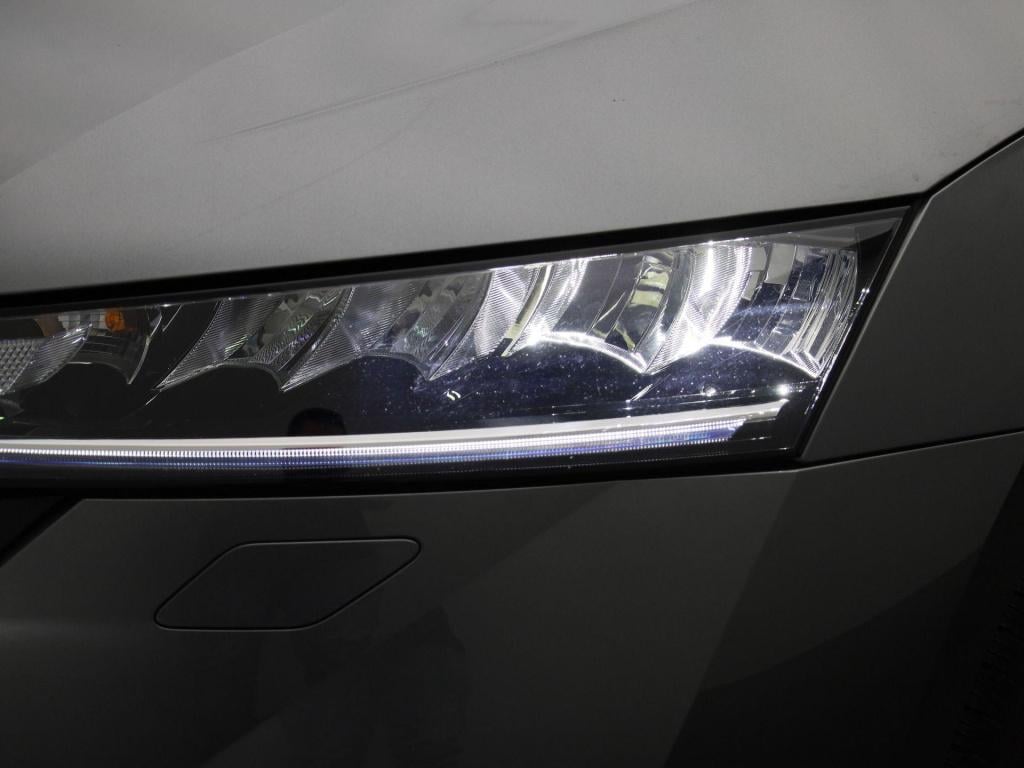 Skoda Octavia combi 1.4 tsi iv phev business edition | automaat | virtual c