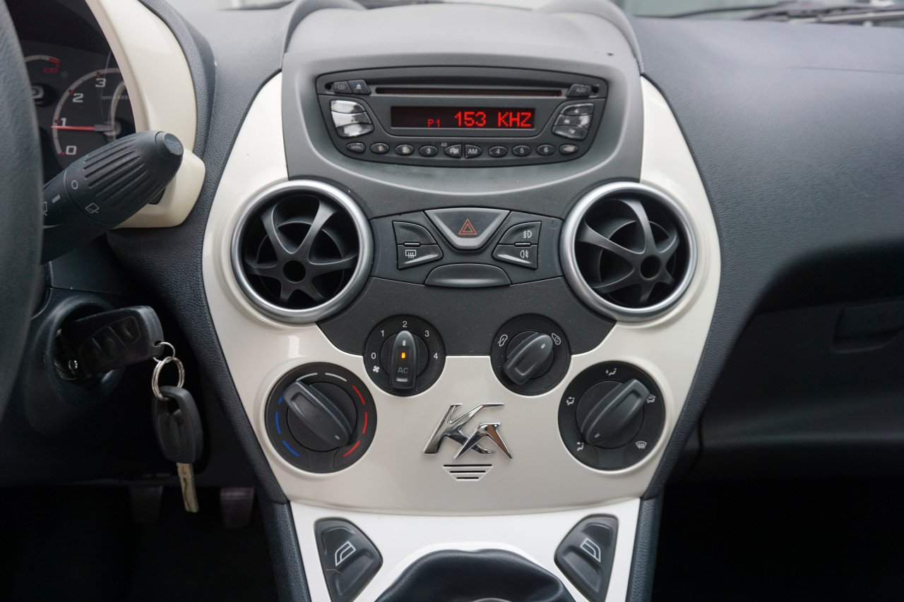 Ford Ka 1.2 Titanium - Airco / Elektr. ramen / NAP