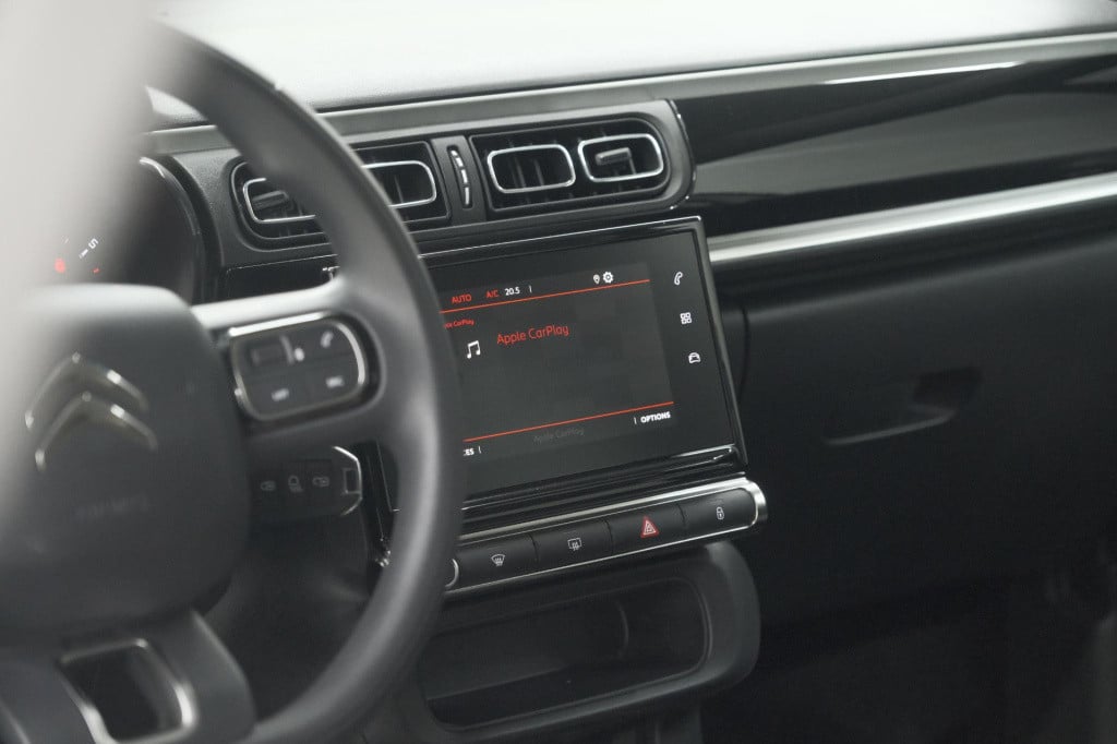 Citroen C3 puretech 110 eat6 max | camera | parkeersensoren | apple carplay