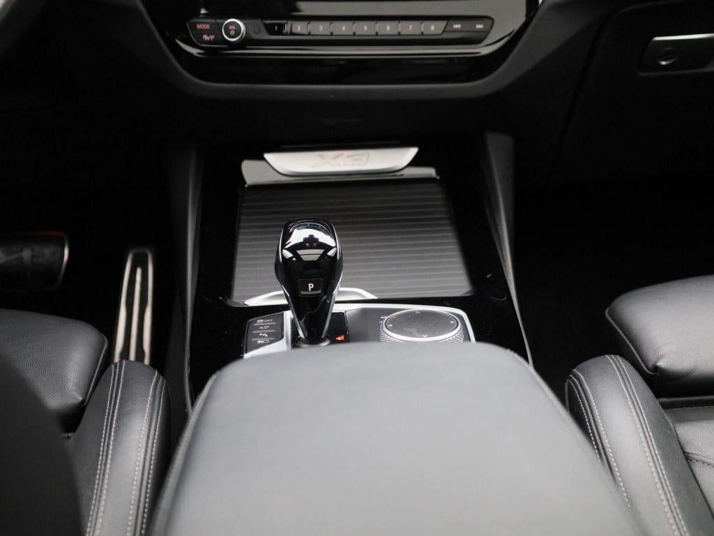 BMW X3 xdrive30e high executive | m-sport plus | panoramadak | apple carpla