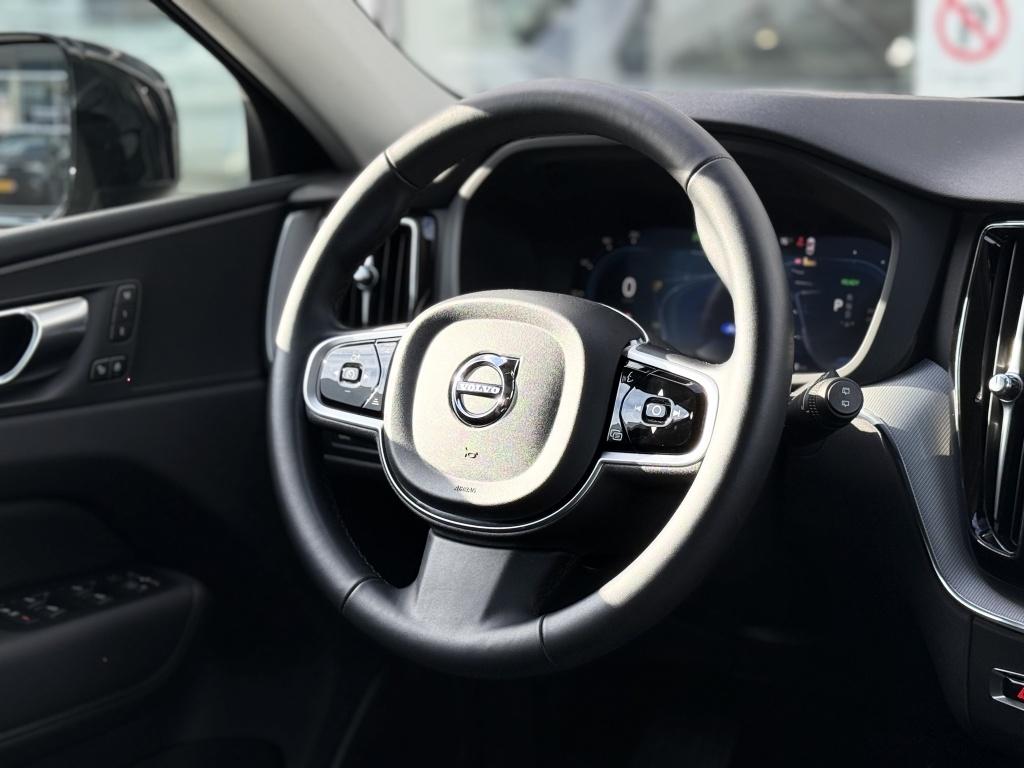 Volvo XC60 t6 398pk recharge plus dark| panodak| adap.cruise| 360camera| aw