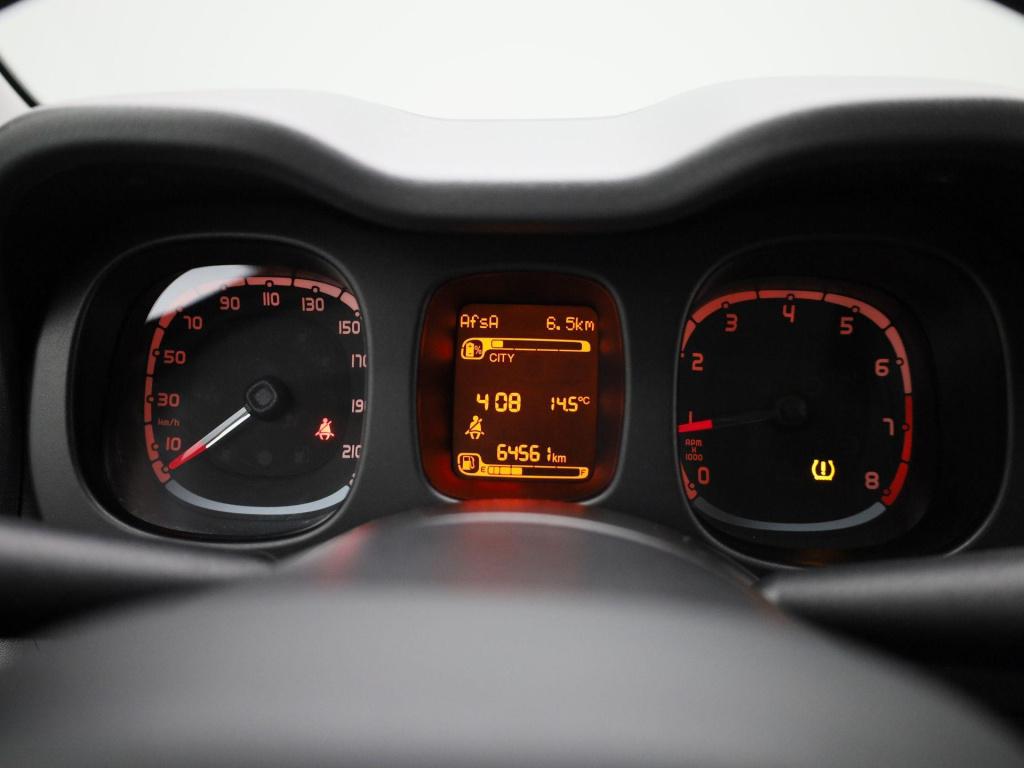 Fiat Panda 1.0 hybrid city life | apple carplay / android auto | airco | cr