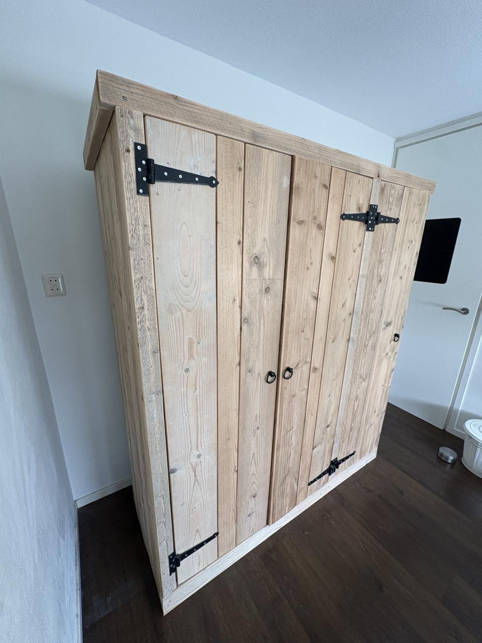Kast steigerhout