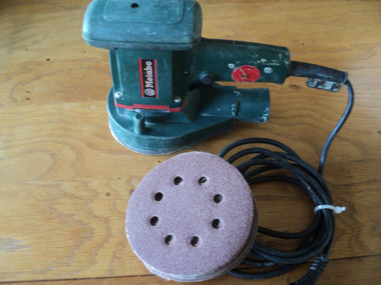 Metabo ronde schuurmachine met schuurschijven