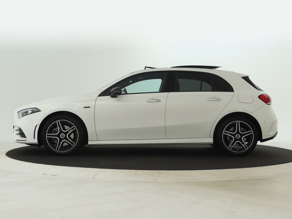 Mercedes-Benz A-Klasse 250 e business solution amg limited | amg line | nig