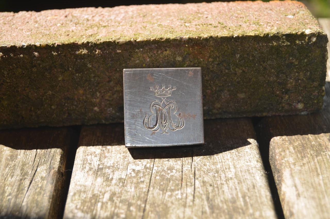 10 Cliché's waaronder familiewapens diverse afmetingen