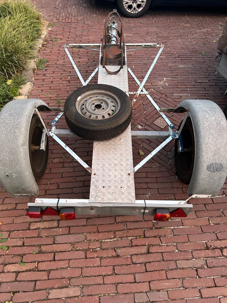 Motor transporter