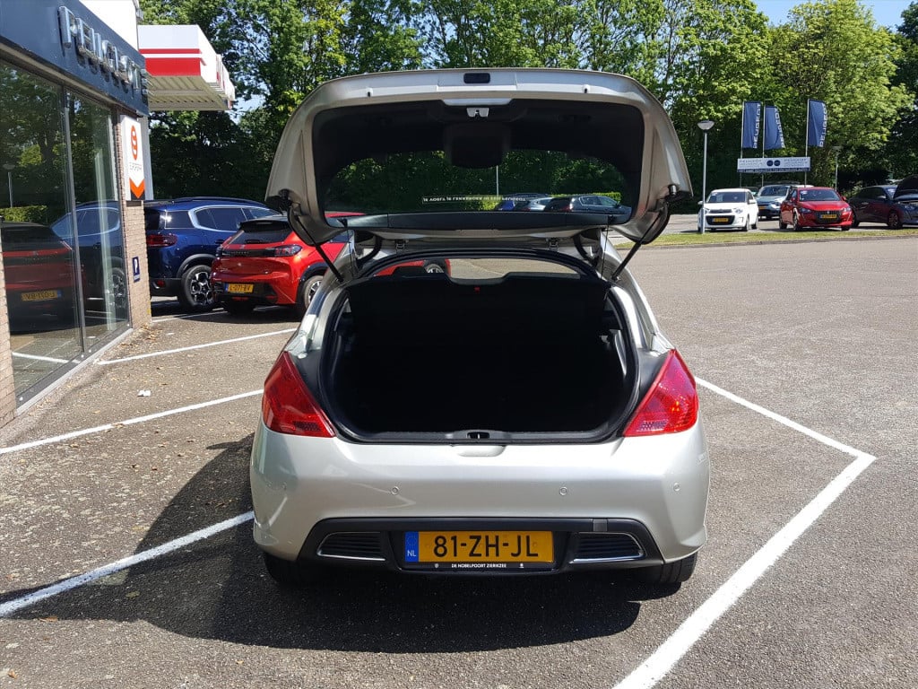 Peugeot 308 1.6 thp 16v 140 5-drs aut xt