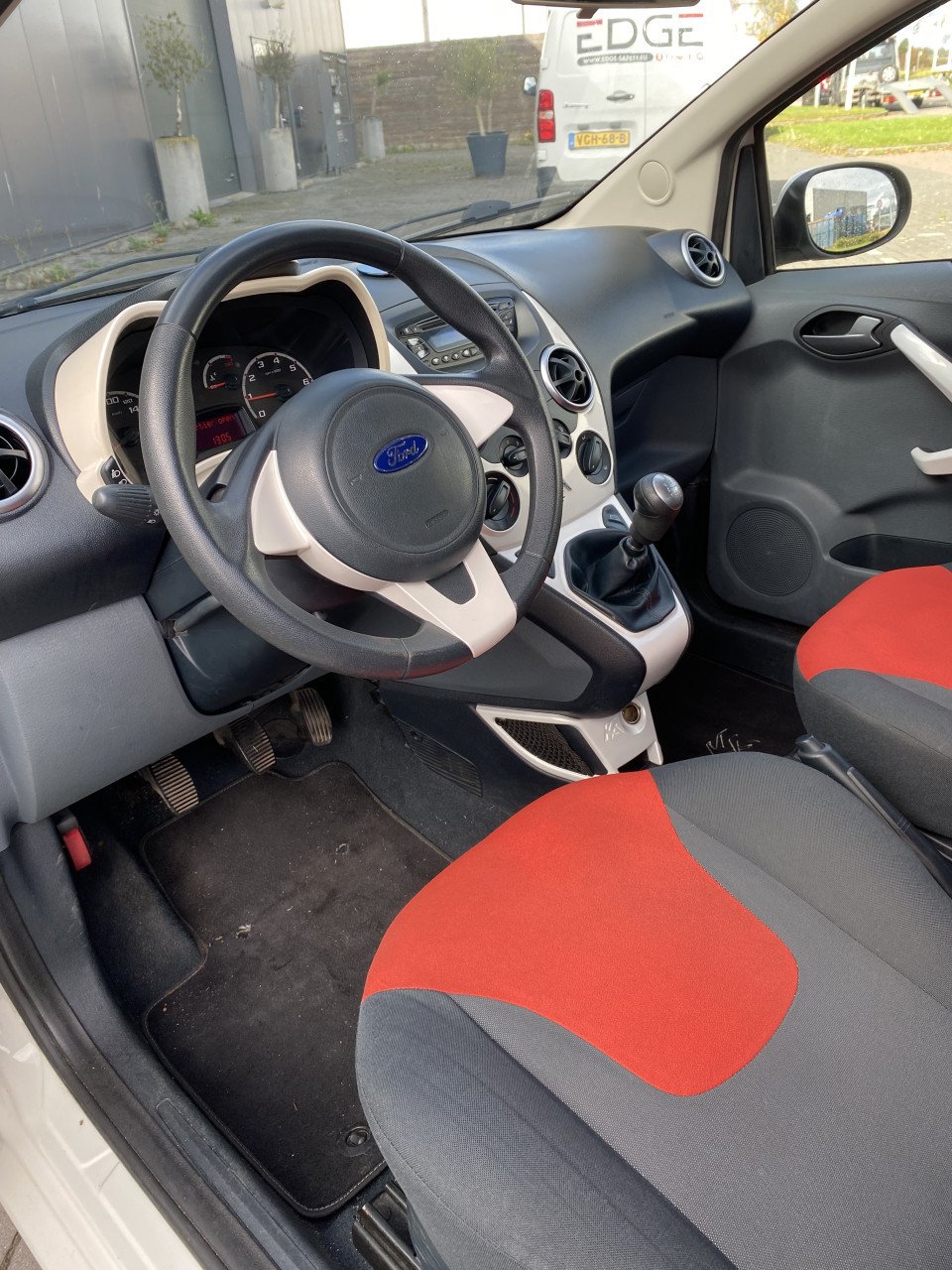 Ford Ka 1.2 51KW 2008 Wit | NAP | NIEUWE APK!