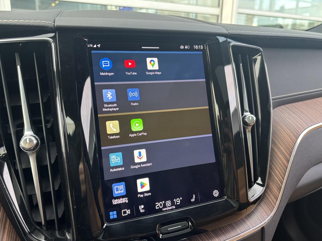 Volvo XC60 t6 398pk recharge bright inscription| luchtvering| adap.cruise|