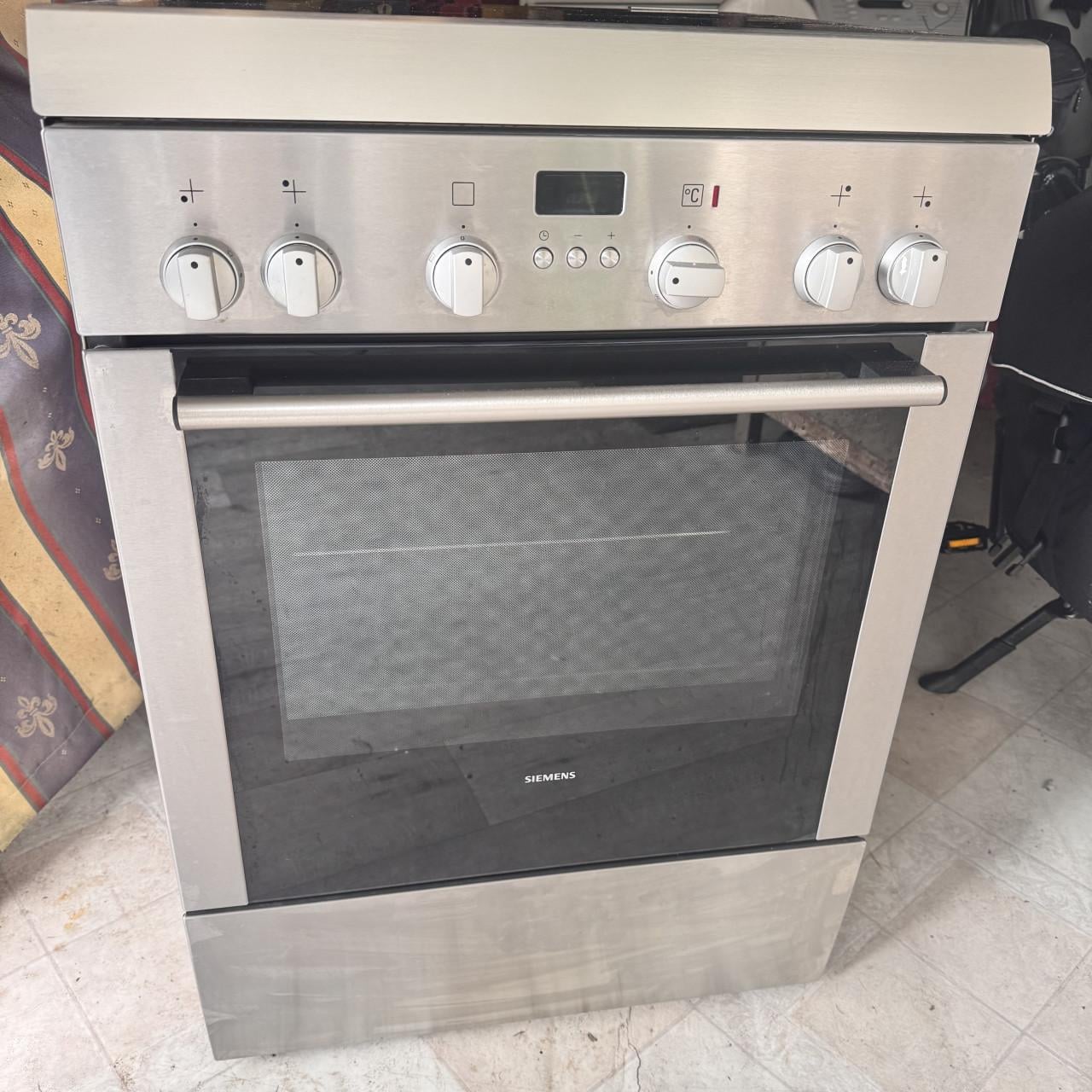 Rvs gas fornuis( gereserveerd)
